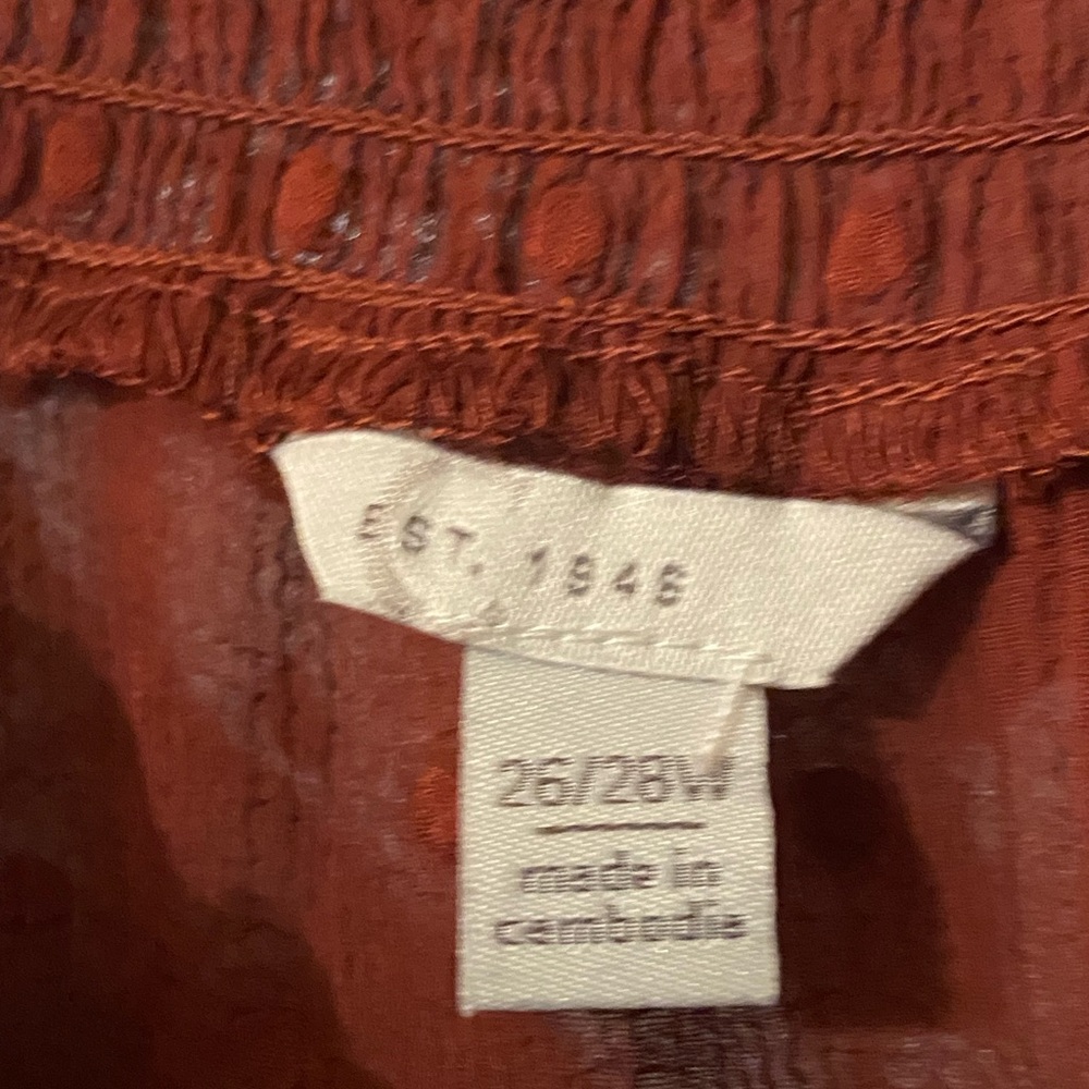 Chic Rust Ruffle Sleeve Blouse - Picture 2 of 5
